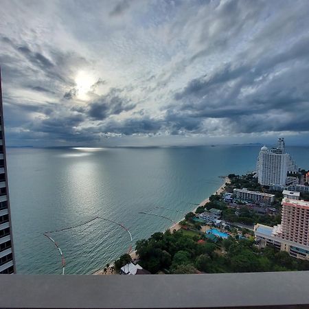 Sea View Apartment In Pattaya Eksteriør bilde