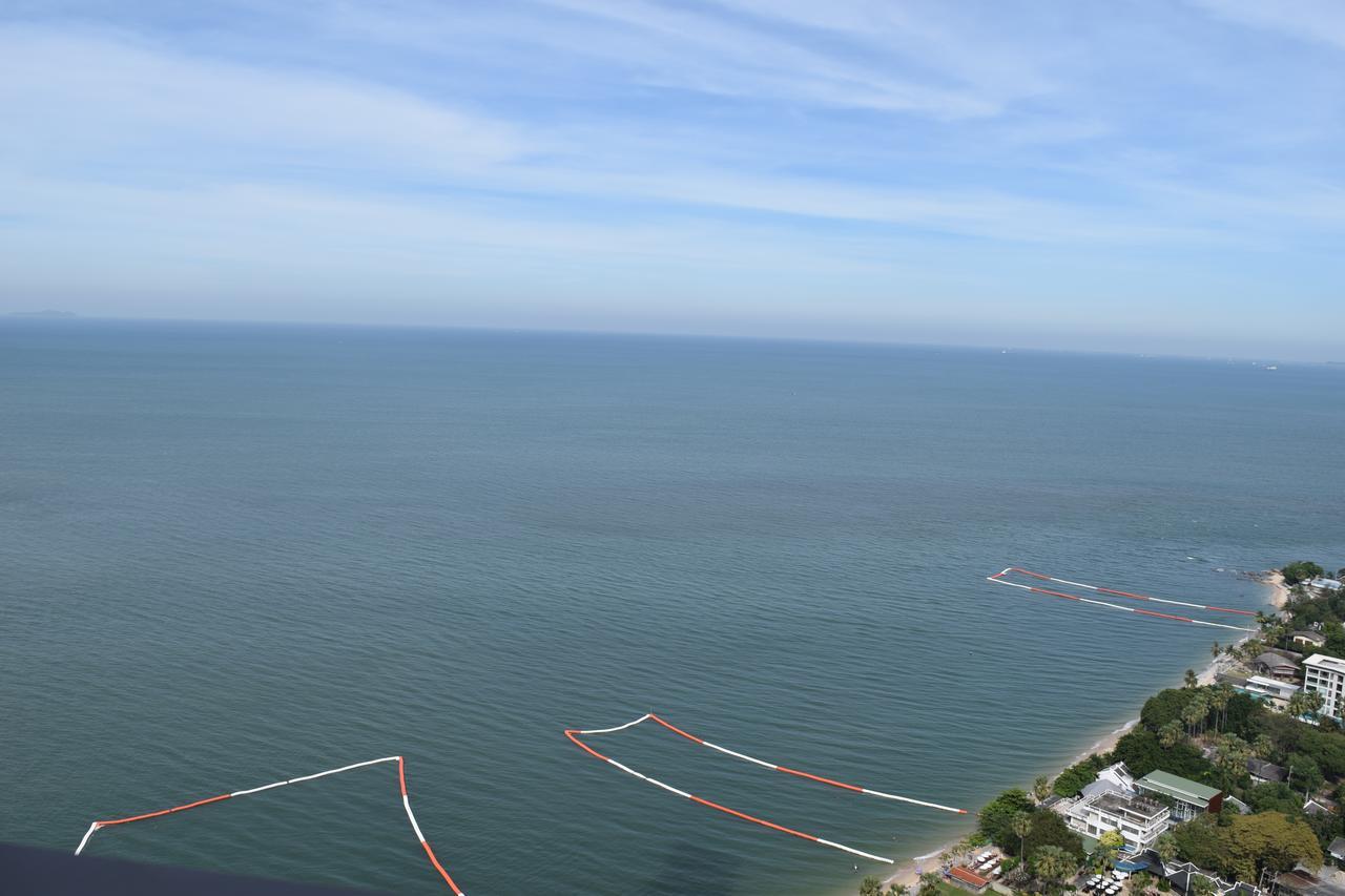 Sea View Apartment In Pattaya Eksteriør bilde