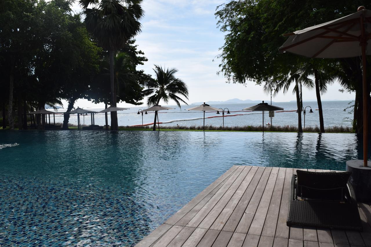 Sea View Apartment In Pattaya Eksteriør bilde