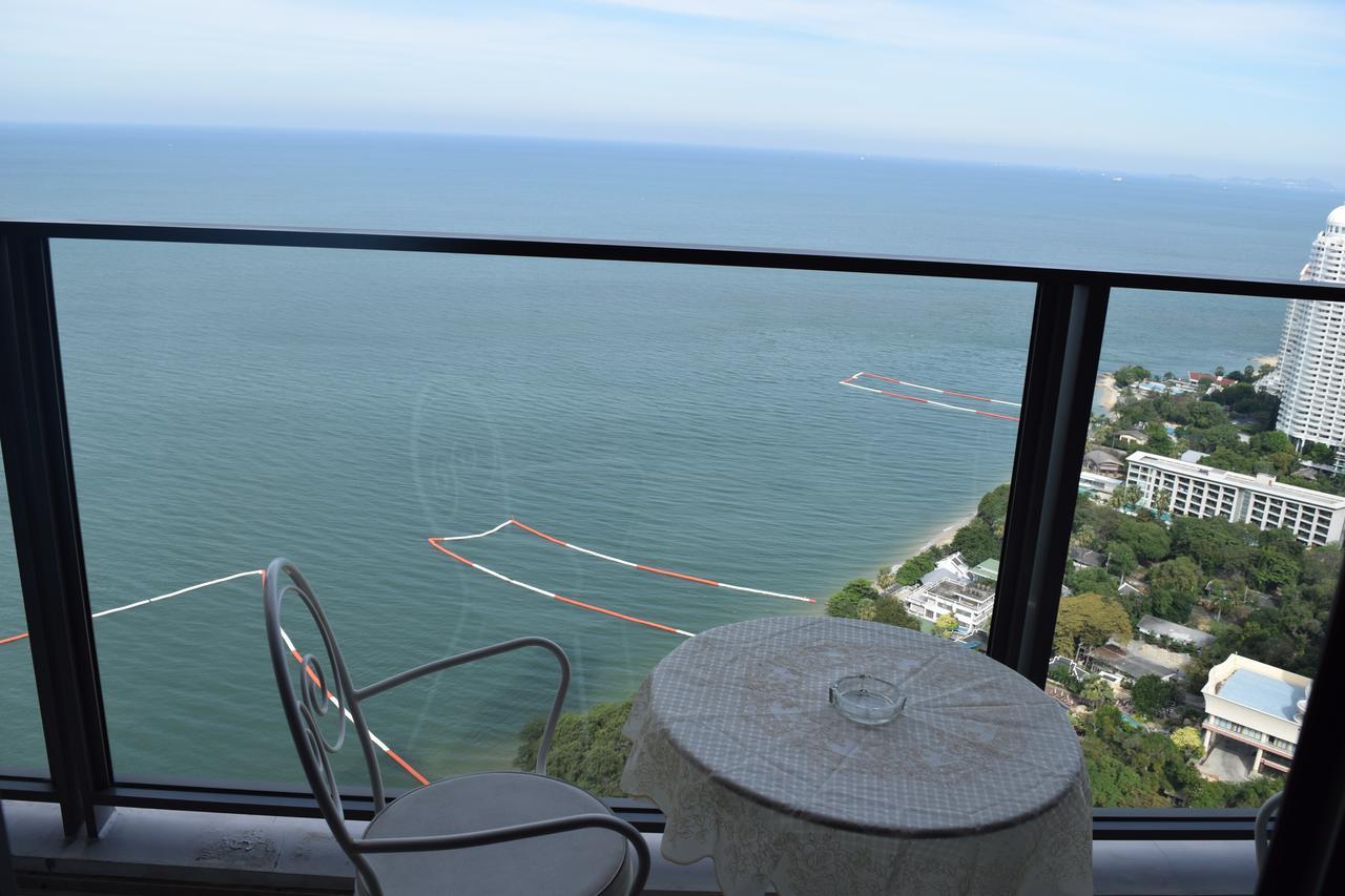 Sea View Apartment In Pattaya Eksteriør bilde