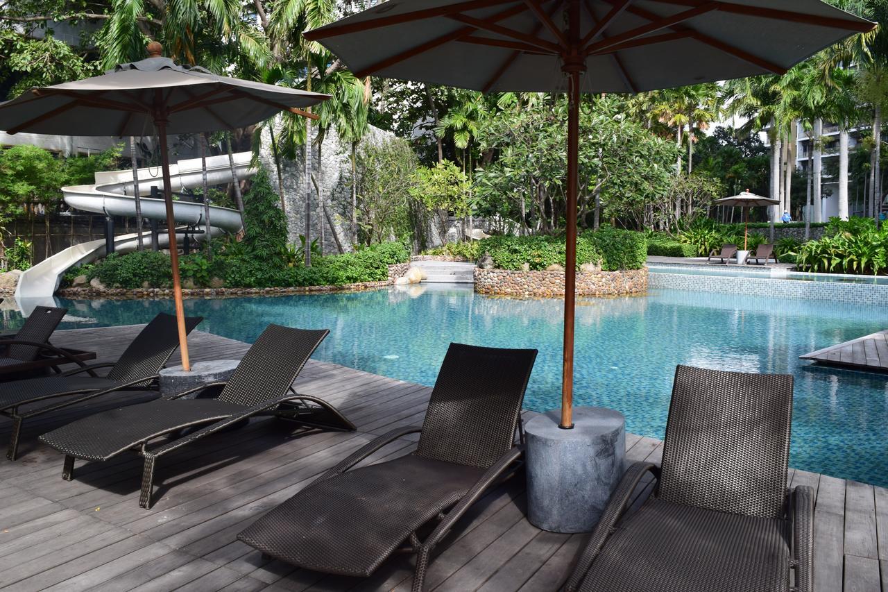 Sea View Apartment In Pattaya Eksteriør bilde